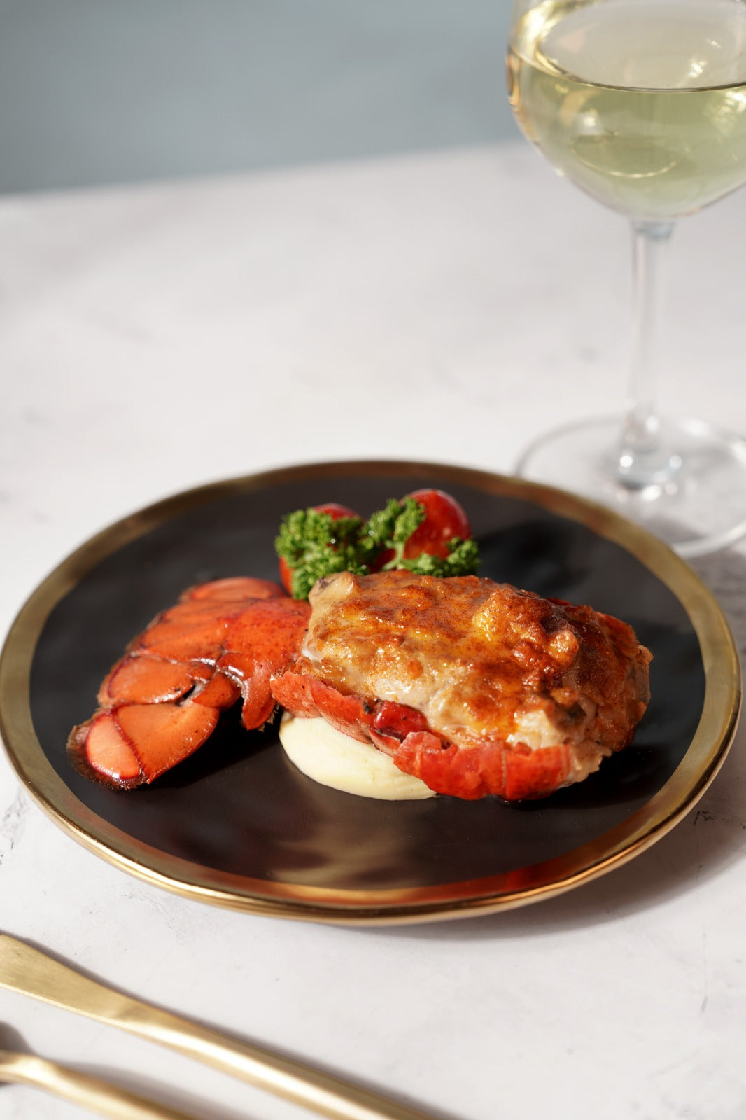 [25% off for group of 2] Lunch Buffet — Now until September 30