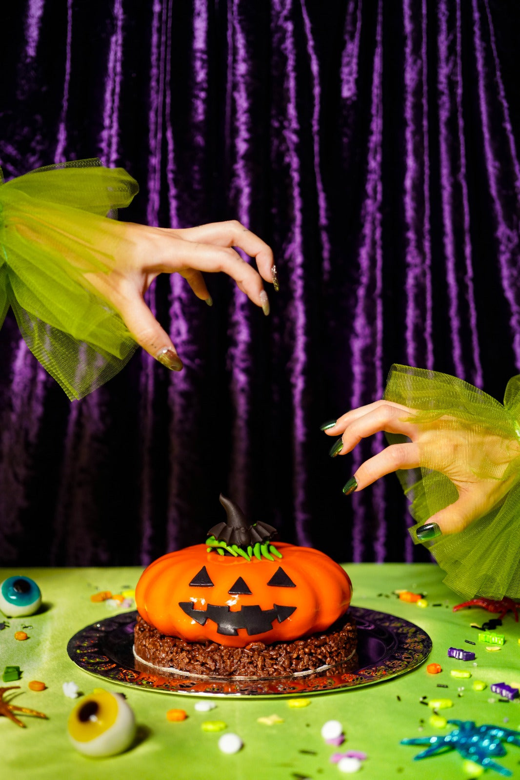 Pumpkin Cream Cheese Gateau (Halloween Special)